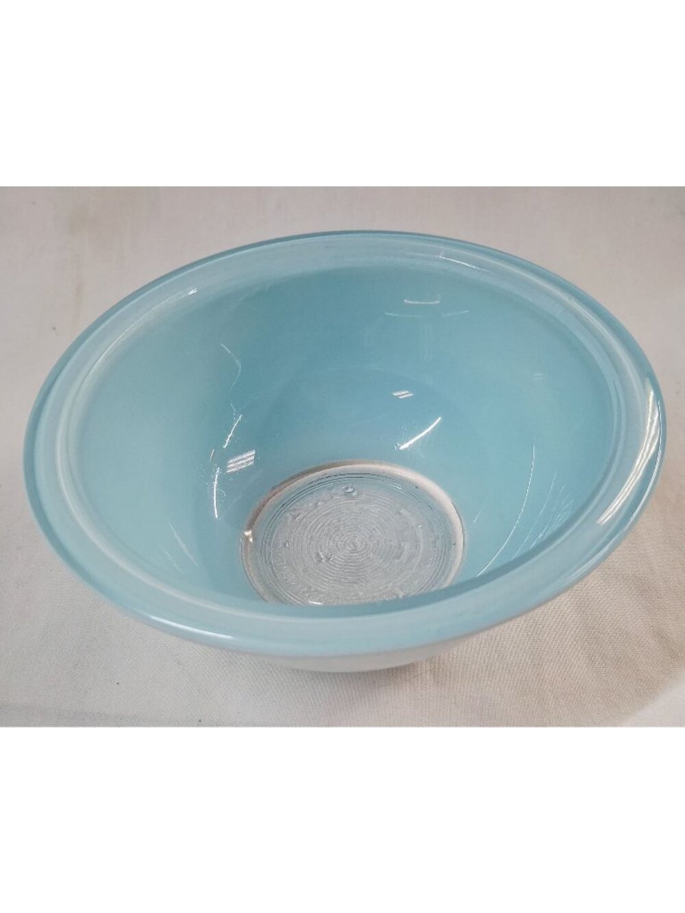 Vintage 1980s Pyrex No. 322 powder blue Mixing Bowl 8" Diameter Retro Kitchenwar